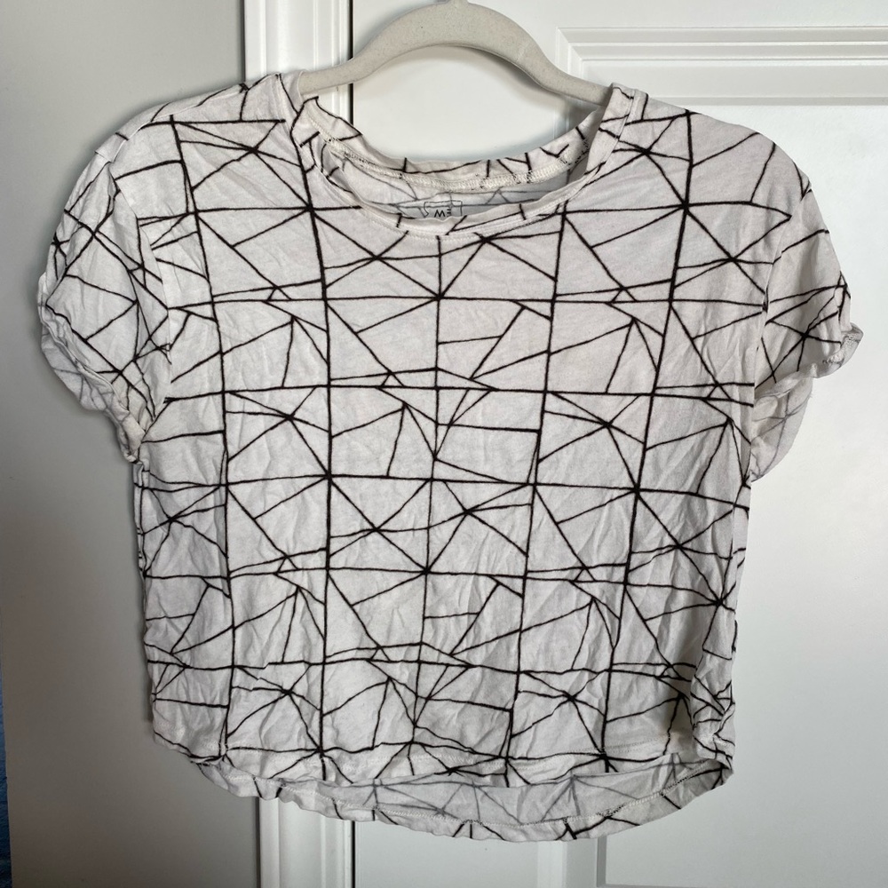 Tee
